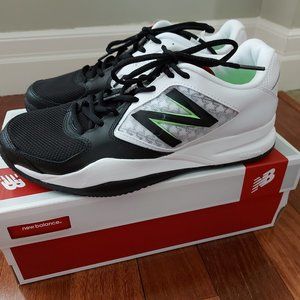 NEW Men's New Balance Tennis Shoes